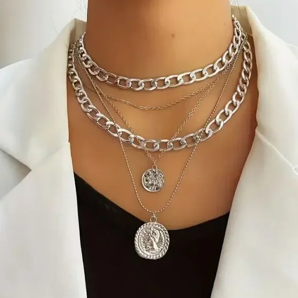 Vintage Style Carved Portrait Choker Necklace - Picture 6 of 7